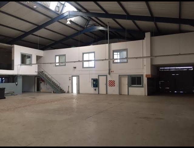 1,400M² FACTORY TO LET IN EPPING INDUSTRIAL